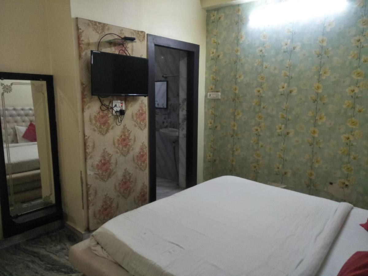 Hotel Shiv Mahima Inn By Wb Inn Allāhābād Junction Eksteriør billede