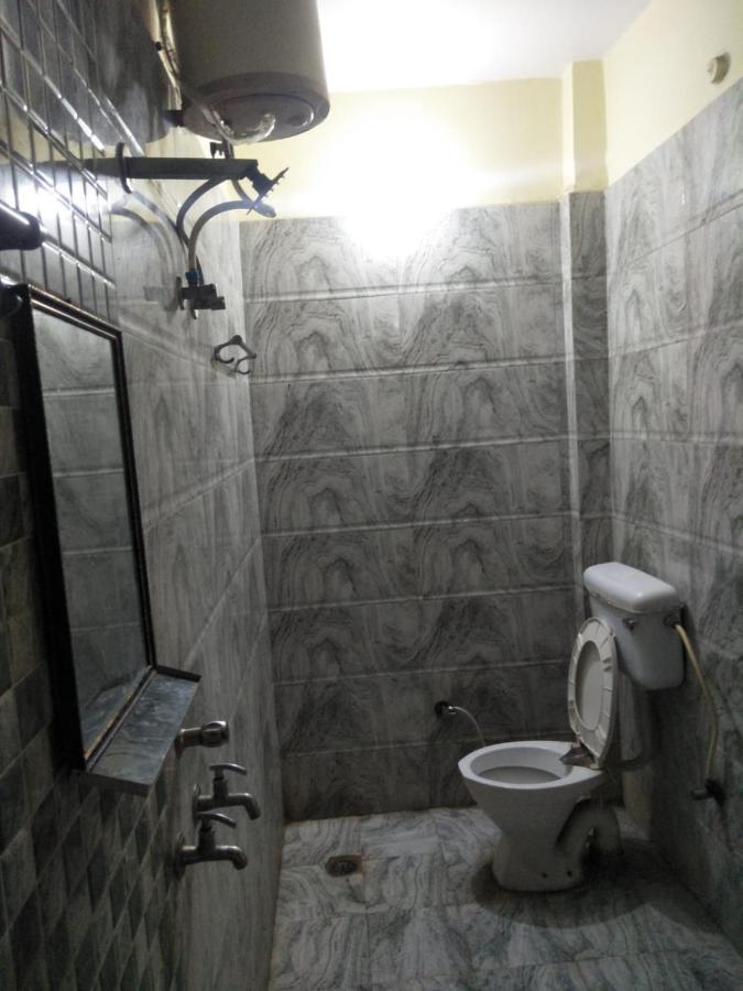 Hotel Shiv Mahima Inn By Wb Inn Allāhābād Junction Eksteriør billede
