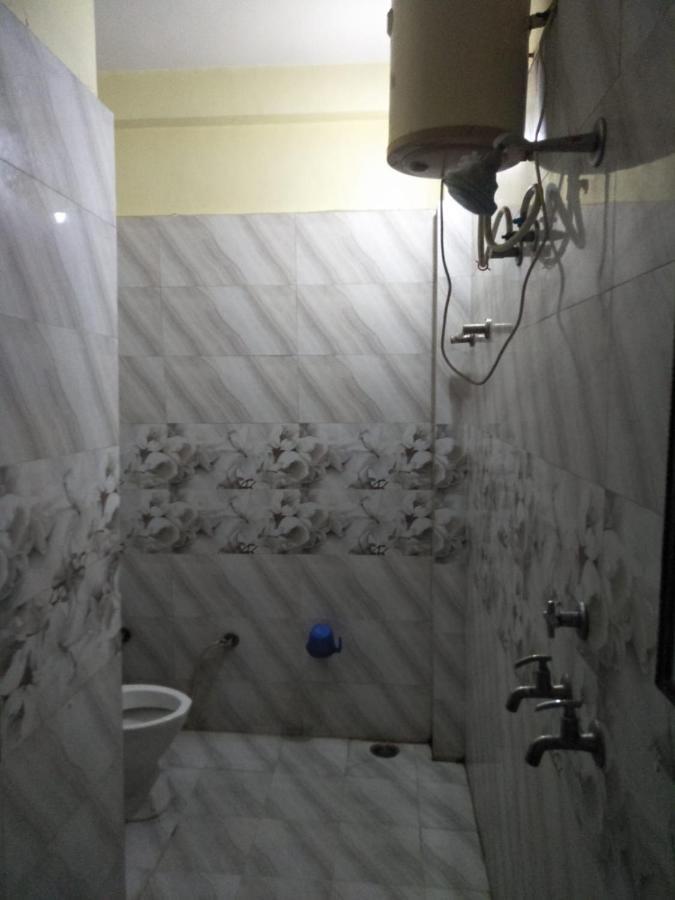 Hotel Shiv Mahima Inn By Wb Inn Allāhābād Junction Eksteriør billede